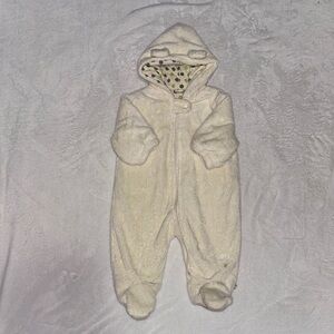 The children place Cozy Cream Hooded Baby footie